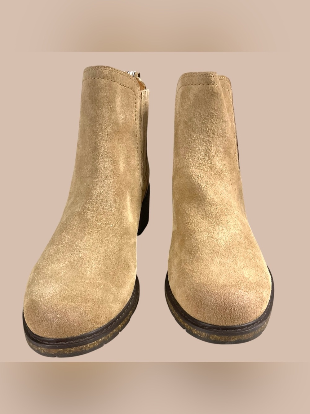 Aetrex Willow Chelsea Boot SN# CB144W Women's Taupe Suede Ankle Boot Size 7.5-8